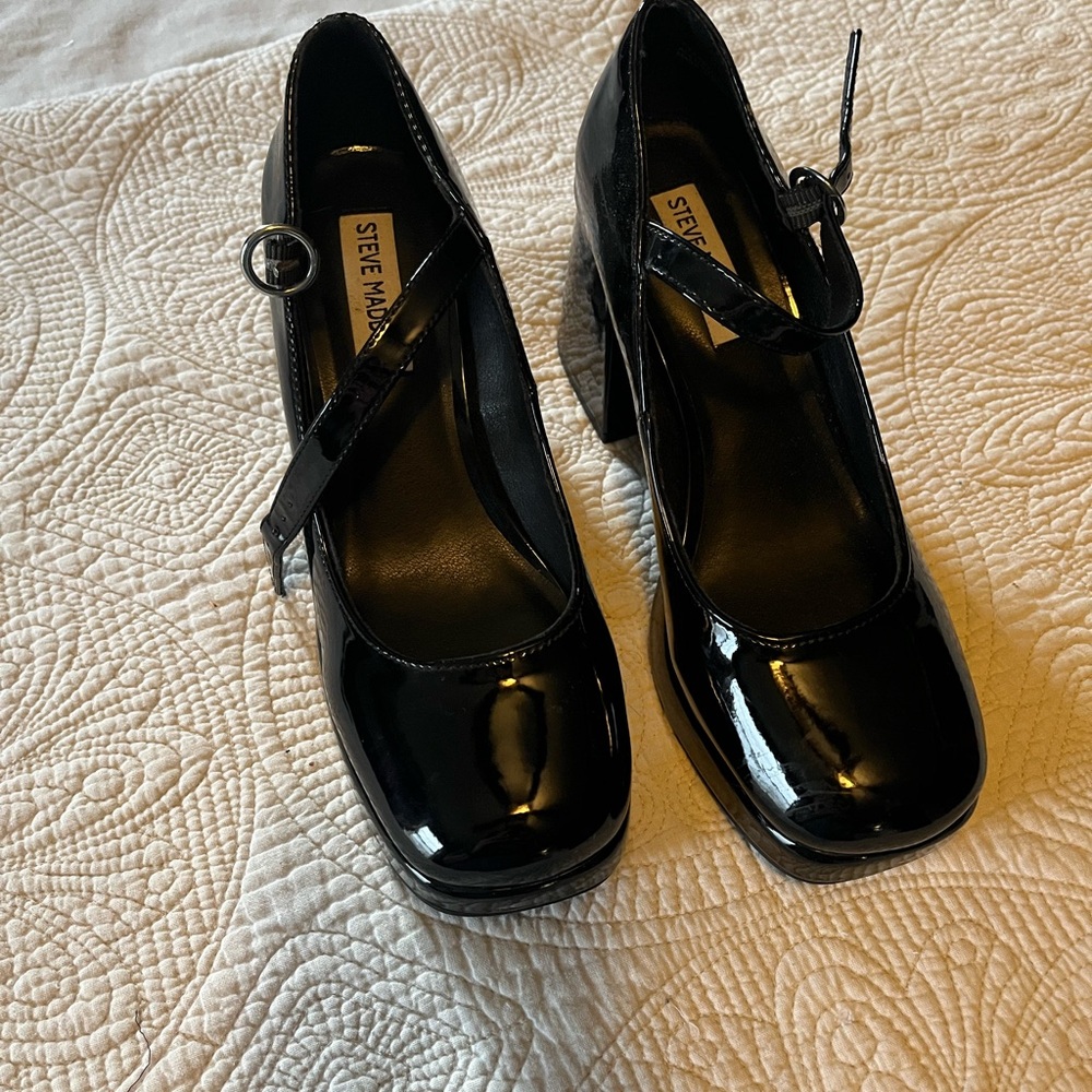 Steve Madden Black Mary Jane Heels